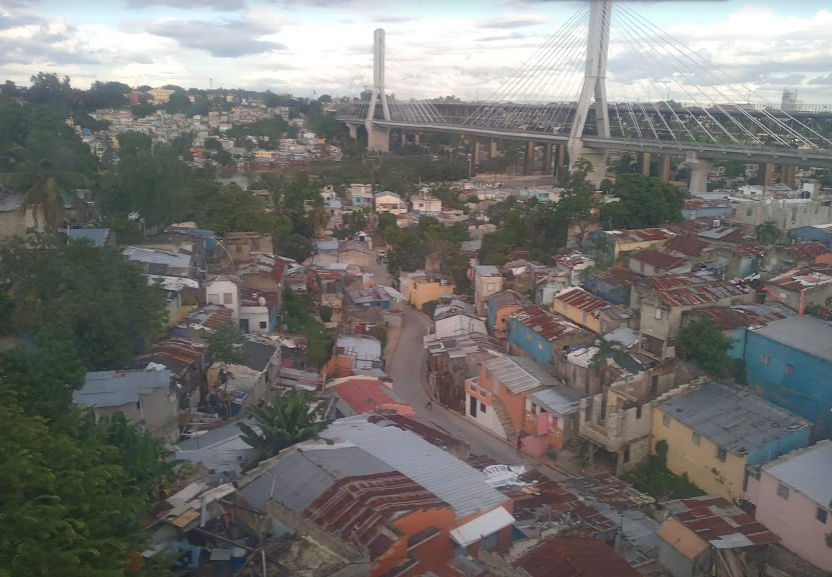 Una vista de el Gran Santo Domingo, RD