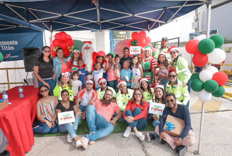 Voluntariado Corporativo de CEMEX intercambia residuos sólidos por juguetes (Foto Externa)