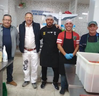 30 Papá Noel ciclistas en apoyo de los Comedores Sociales en Huelva