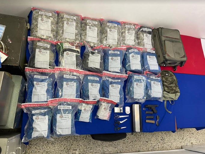 DNCD desmantela red de microtráfico en Santiago y ocupa más de 66,000 gramos de drogas