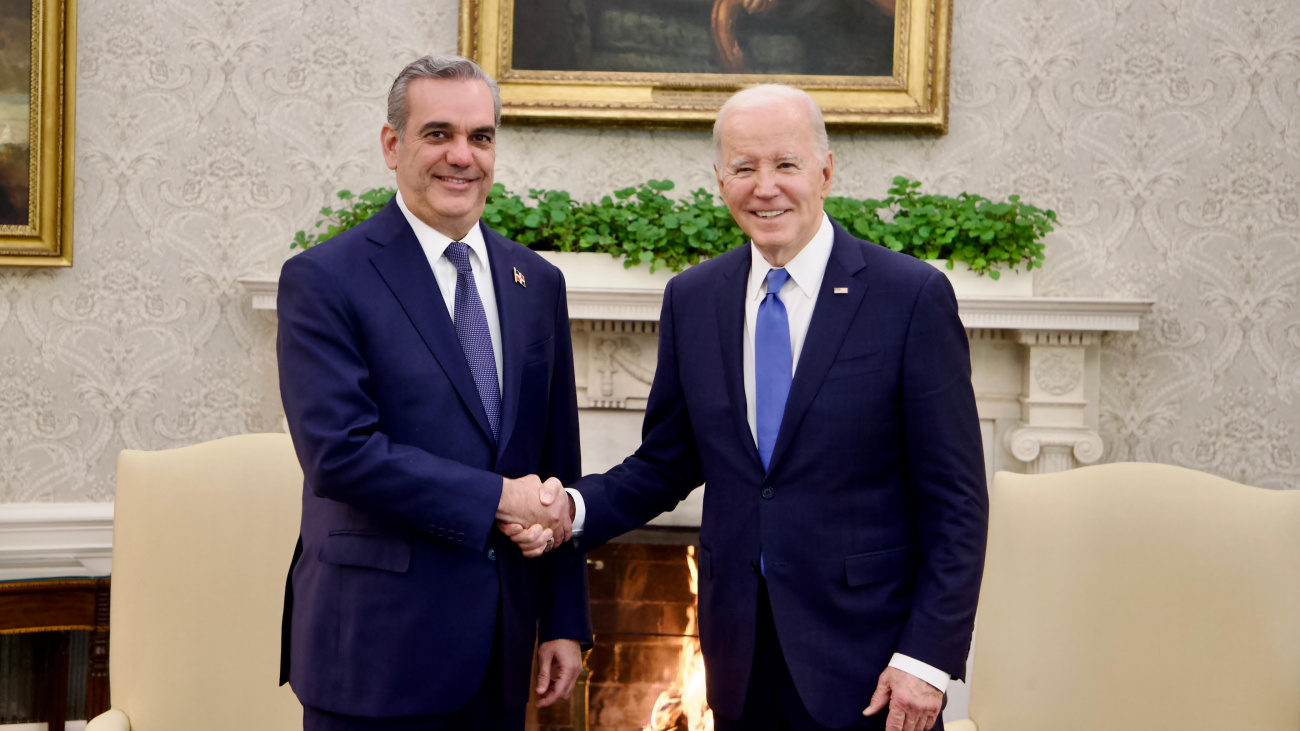 El presidente Luis Abinader se reúne con el presidente Joe Biden de EE.UU