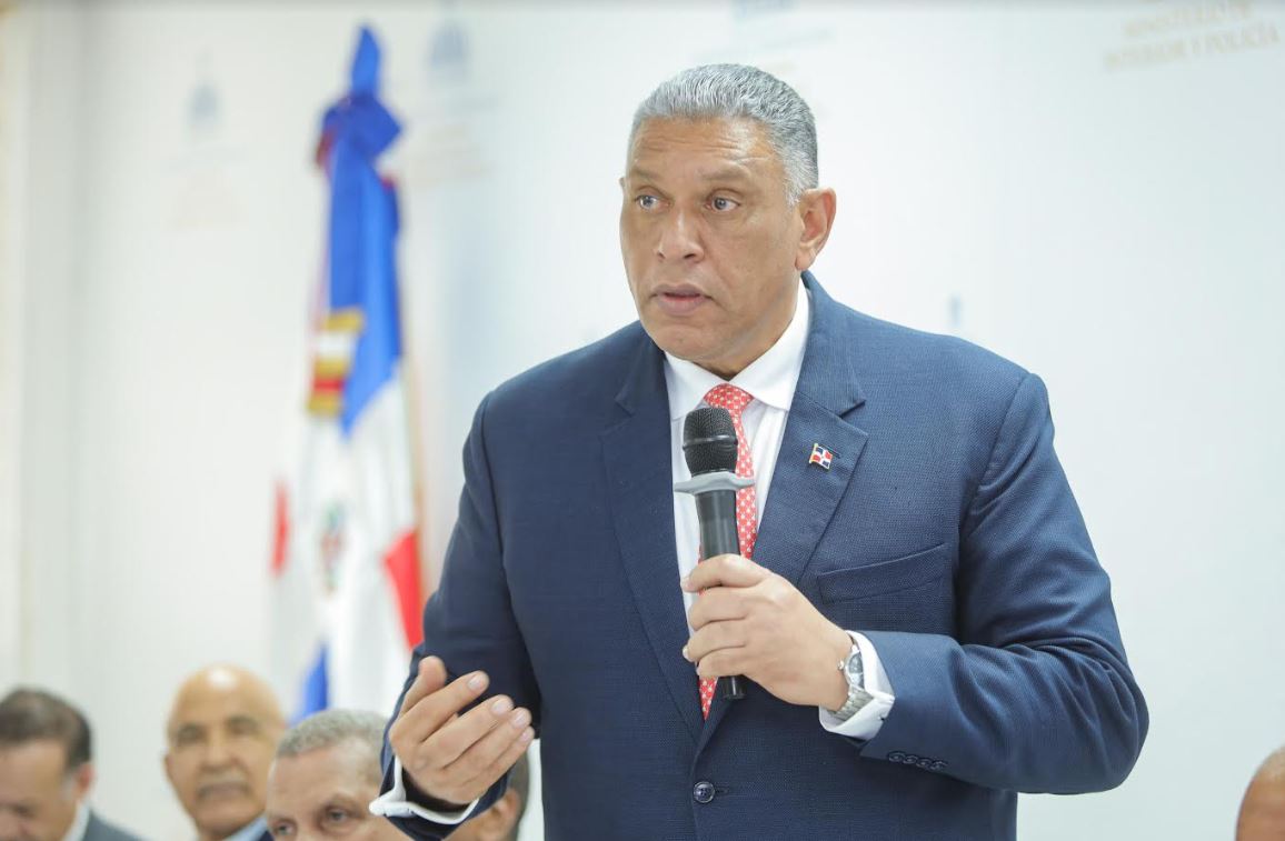 Ministro Jesús Vásquez Martínez
