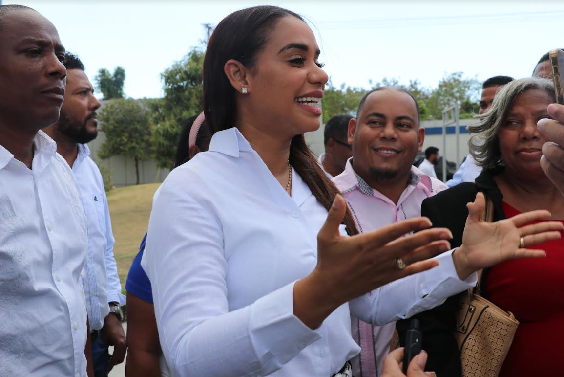 La alcaldesa electa en el municipio Santo Domingo Norte, la diputada Betty Gerónimo