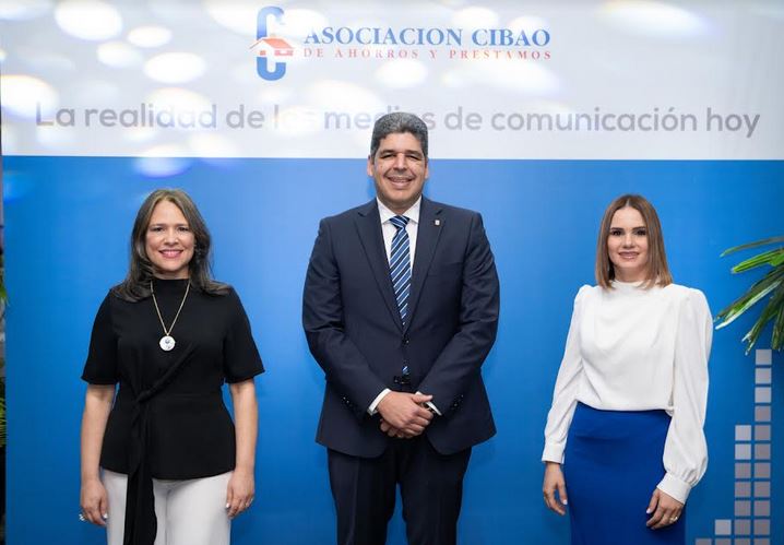 Panel: La realidad de los medios de comunicación hoy