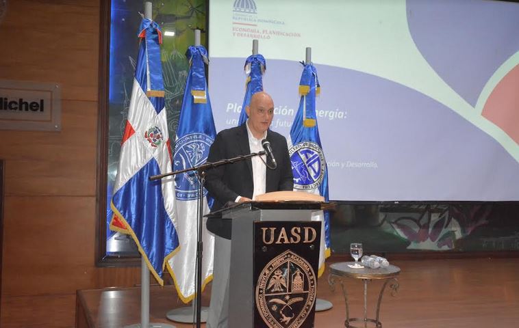 Pavel Issa Contreras