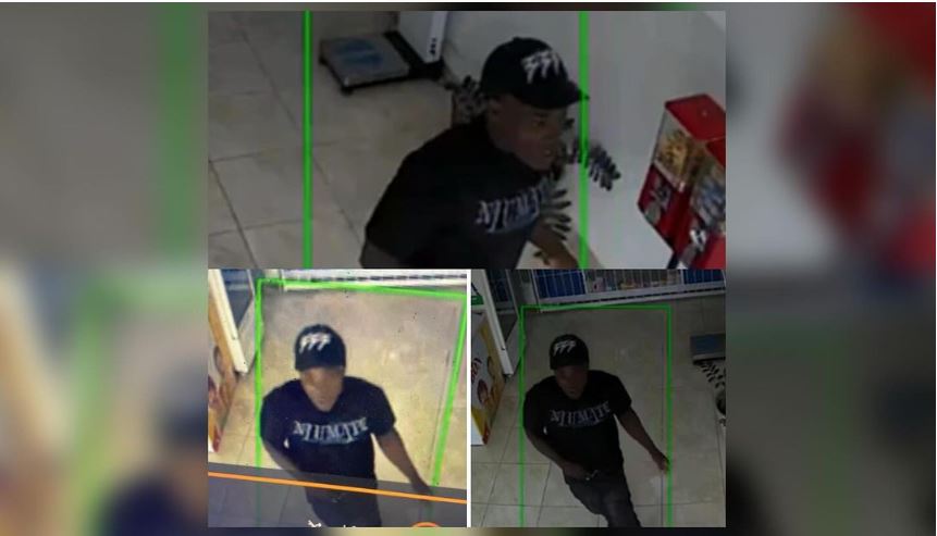 Delincuentes intentando entrar a farmacia