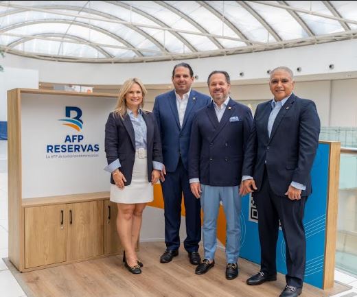 Afiliados AFP Reservas pueden consultar pensiones en caseta de Ágora Mall