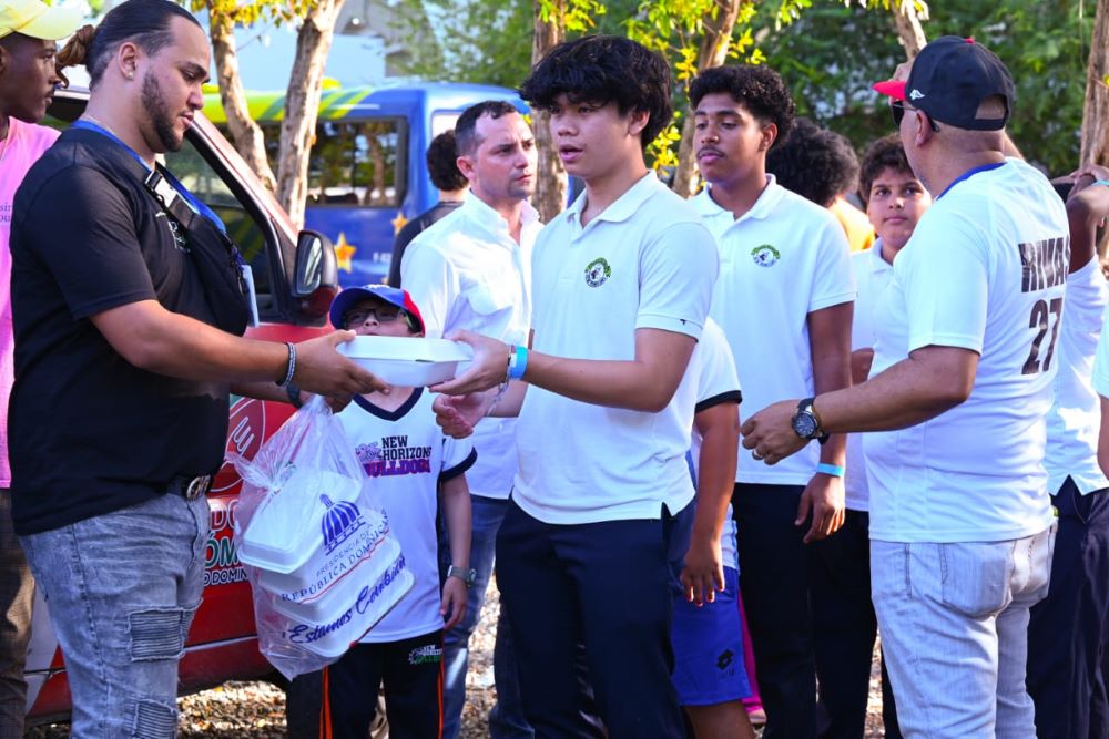 Jóvenes asistente al Futbol