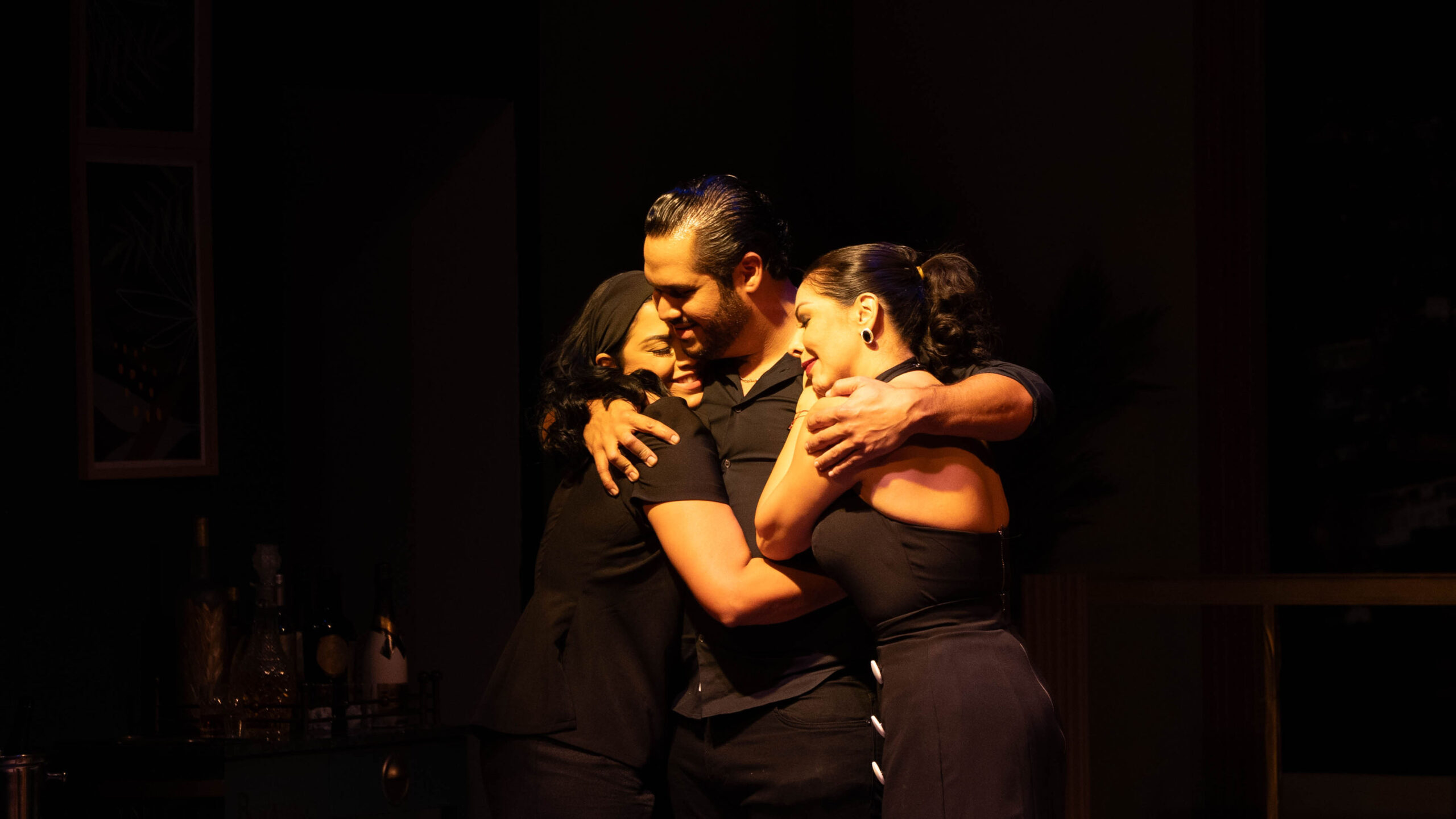 La pieza teatral es una muestra de la versatilidad de sus tres talentos, Beba Rojas, Juan Carlos
Pichardo y María Angélica Ureña
