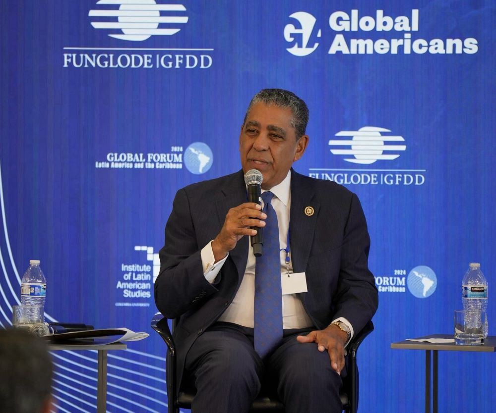 Vongresista Adriano Espaillat