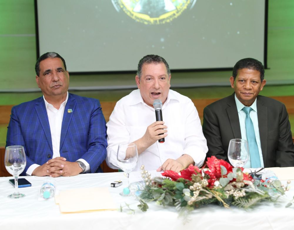 Coopnama inicia celebración de la semana del Maestro