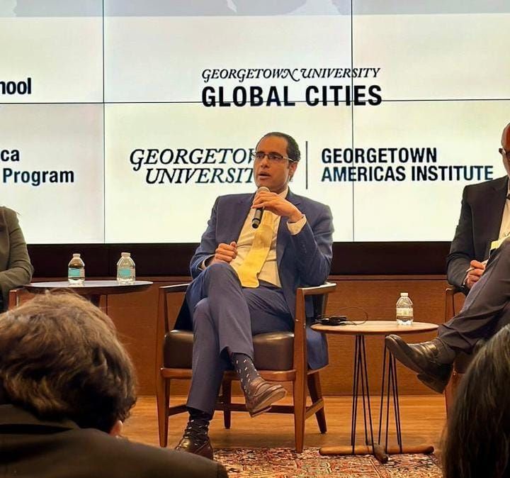 Juan Ariel Jiménez expone en Universidad Georgetown
