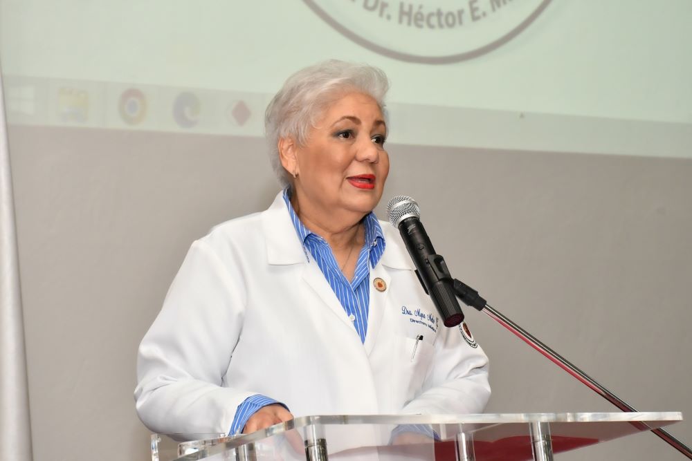 La doctora Mayra Melo, directora médica de la AIDC