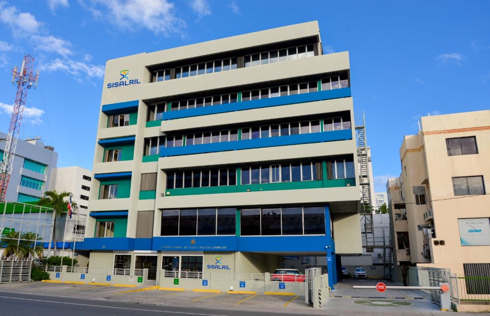 Sede de la La Superintendencia de Salud y Riesgos Laborales (SISALRIL)