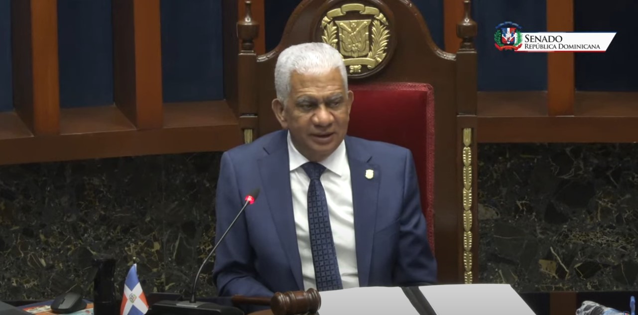 Presidente del Senado, Ricardo de los Santos