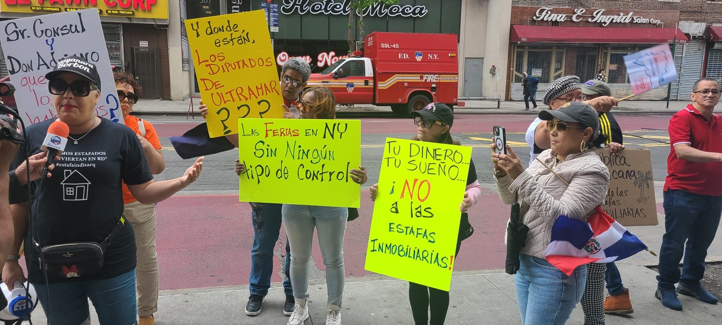 Piquetean en NYC Feria Inmobiliaria vino de la RD