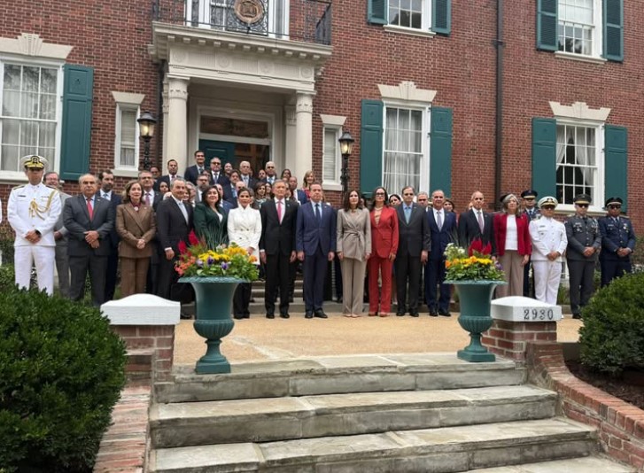 Ministro Bisonó participa en la Semana Dominicana en Washington
