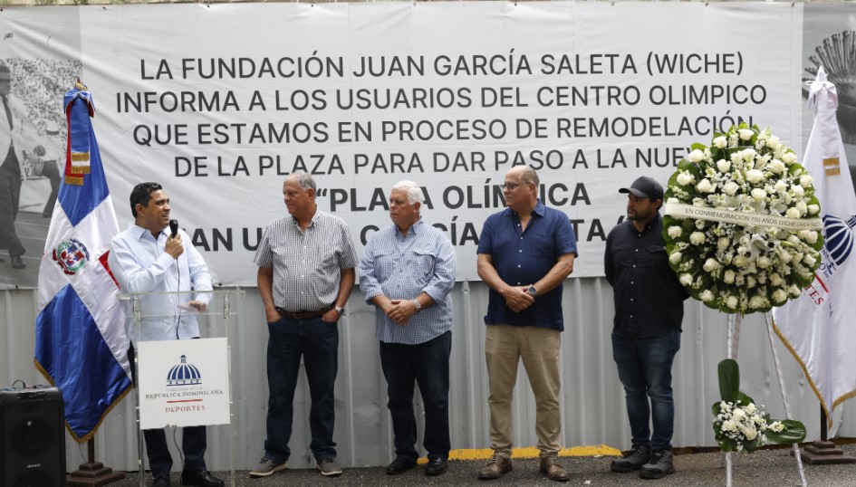Kelvin Cruz rinde homenaje póstumo a Wiche García Saleta en centenario de natalicio