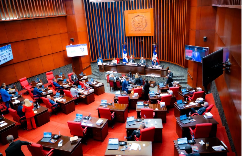 Pleno del Senado de la RD