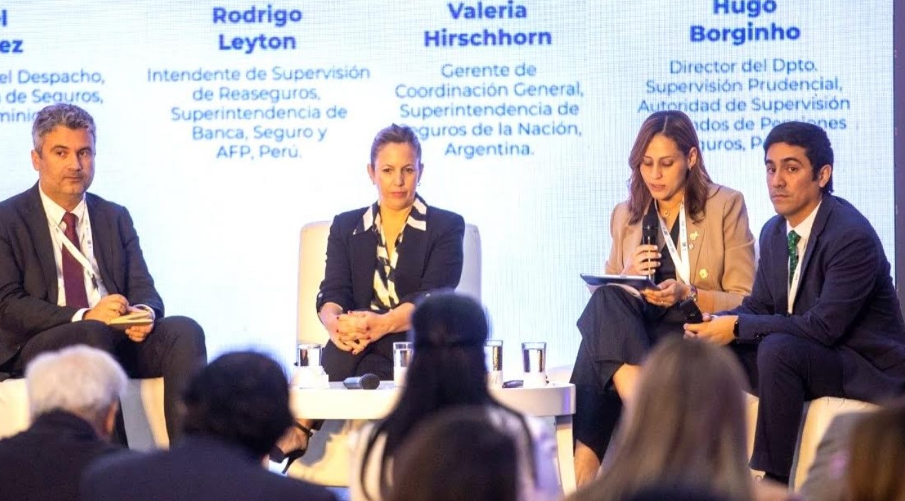 Superintendencia de Seguros de RD fortalece liderazgo en seminario ASSAL-IAIS 2025 sobre supervisión y buenas prácticas