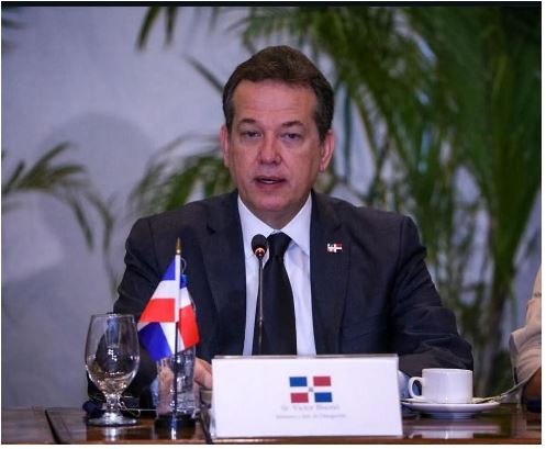 Ministro Ito Bisonó: “Presentaremos en España una RD que crece sobre reglas claras y confianza institucional”