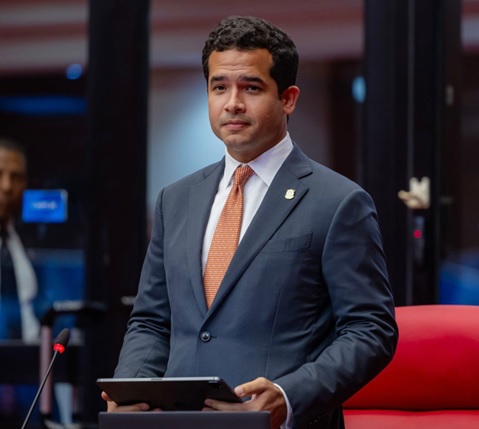 Llaman respaldar Omar Fernández