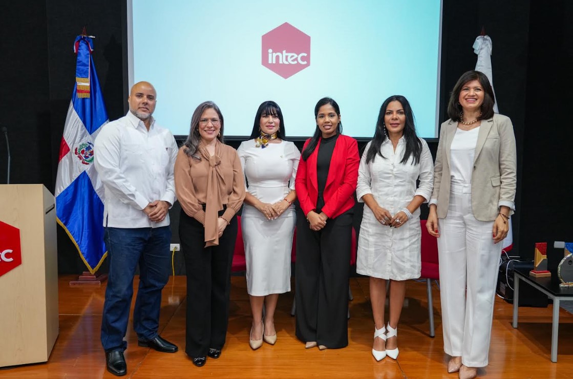 Asociación Cibao e INTEC gradúan a 129 representantes de ASFL en distintos programas formativos