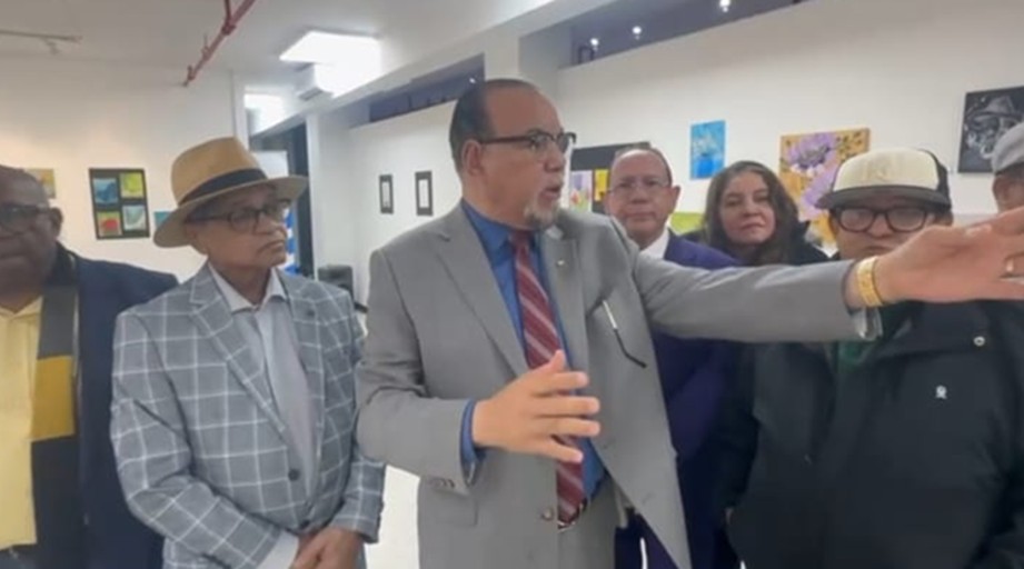 Filial locutores NY rechaza medida quiere imponer Comisión Nacional CLDC-RD