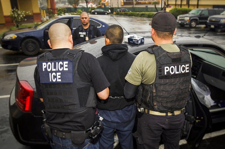 Prensa hispana informa habitantes Morristown en NJ cambian su vida cotidiana por temor ICE