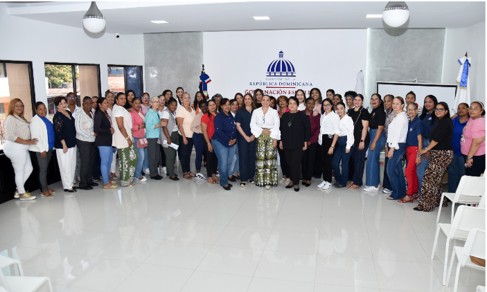 Gobernadora Patricia Muñoz y Ministerio de la Mujer encabezan Gran Consulta Nacional en Espaillat