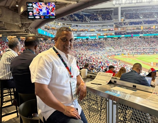 El reconocido dirigente deportivo y comunitario, tanto en esta ciudad como en Quisqueya, el empresario Roberto Rojas