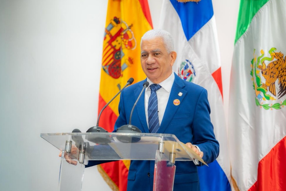 Ricardo de los Santos, presidente del Senado