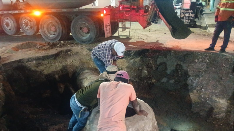 Alcaldía de San Cristóbal resuelve socavón en Padre Ayala y Máximo Gómez