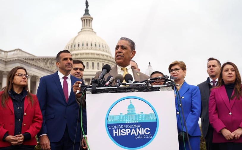 Trump sustituye poderosa secretaria DHS_ congresista Espaillat había presionado por su destitución