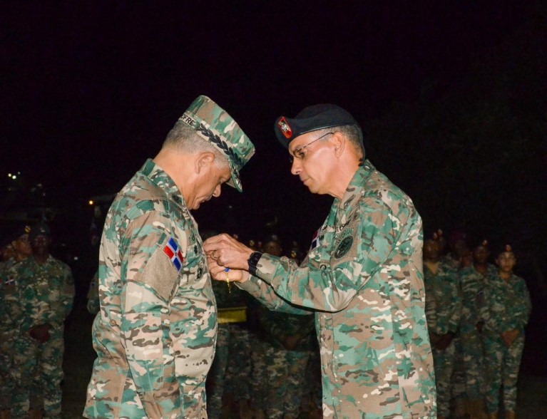 Ejército de RD distingue a 571 miembros con condecoraciones al Mérito Militar y a la Buena Conducta
