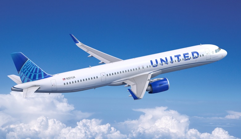 United Airlenes aumenta un 20 % a sus tarifas