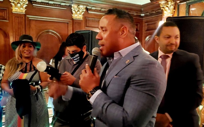 Candidato alcaldía de Paterson-NJ dice Junta de Elecciones no ha dado conteo final_ faltan los votos por correo