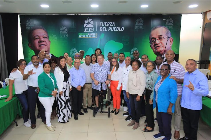 Dirigentes de la Fuerza del Pueblo
