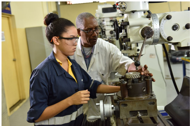 Más de 187 mil egresados del INFOTEP acceden al trabajo formal en República Dominicana