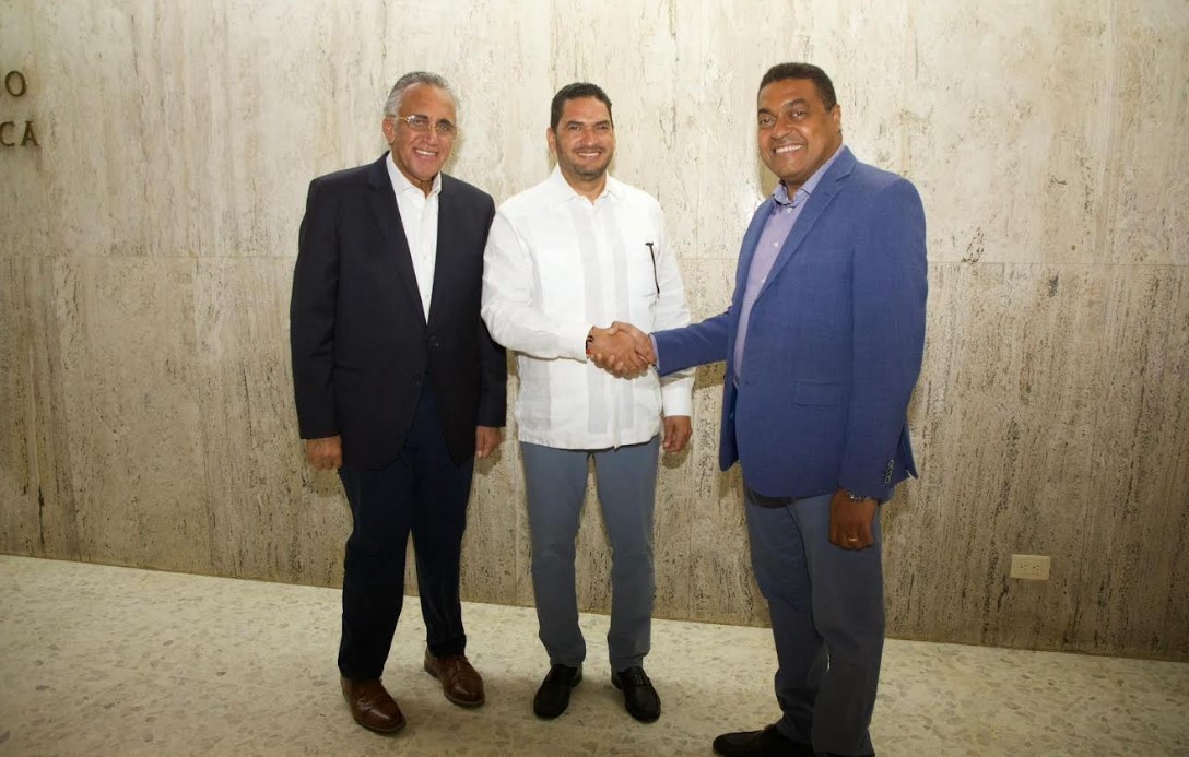Luisín Mejía, Miguelito Medina y José P. Monegro