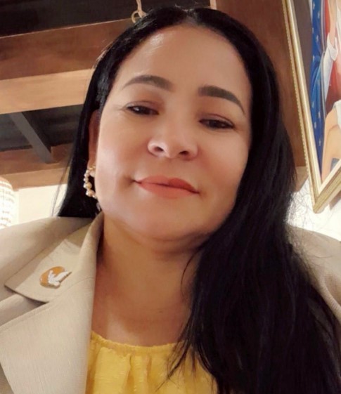 Rebeca Henrriquez, defensora Derechos Humanos