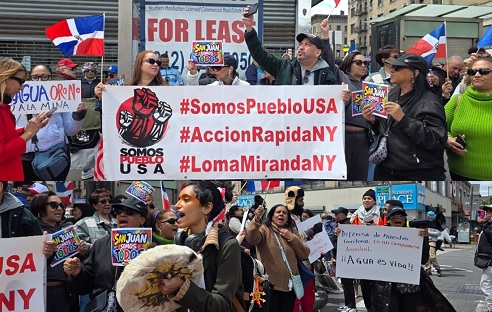 Protestan en el Alto Manhattan contra la minería en la RD