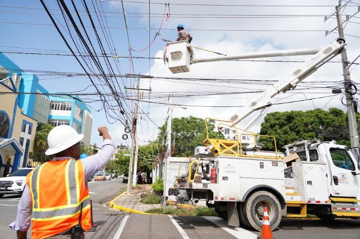 Brigada de Edesur, trabajando en el Distrito Nacional