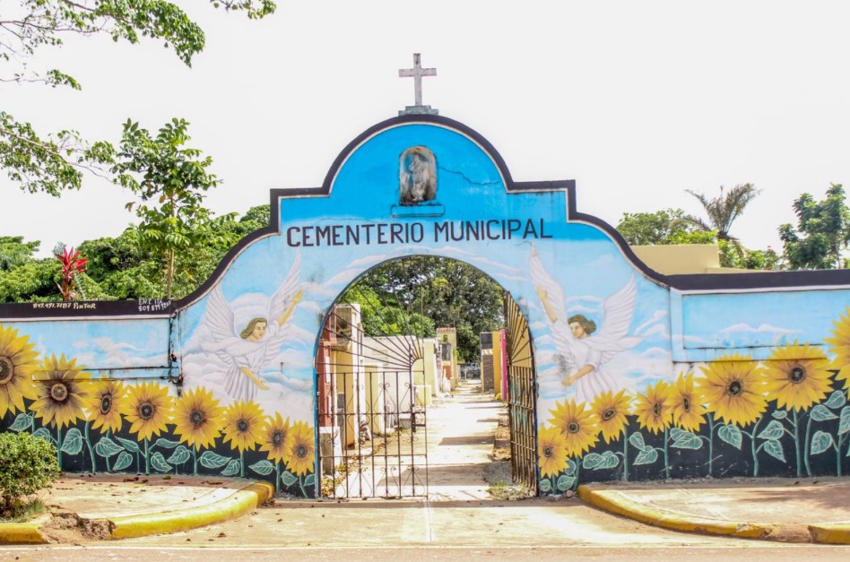 Cementerio de Bayaguana
