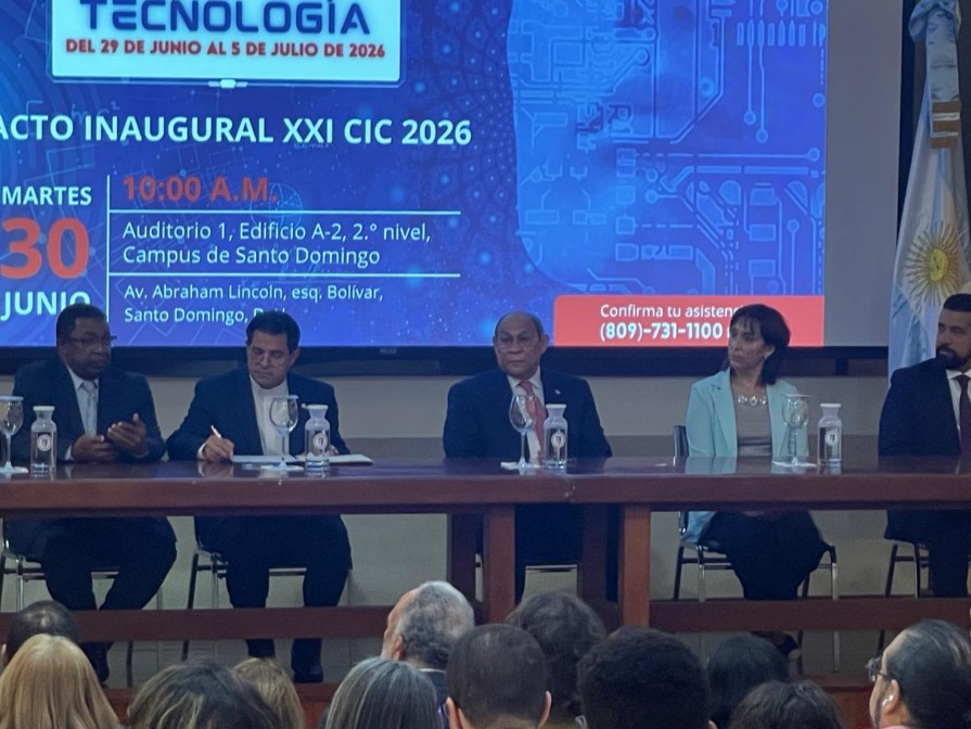MESCyT inaugura el XXI Congreso Internacional de Investigación Científica en la PUCMM