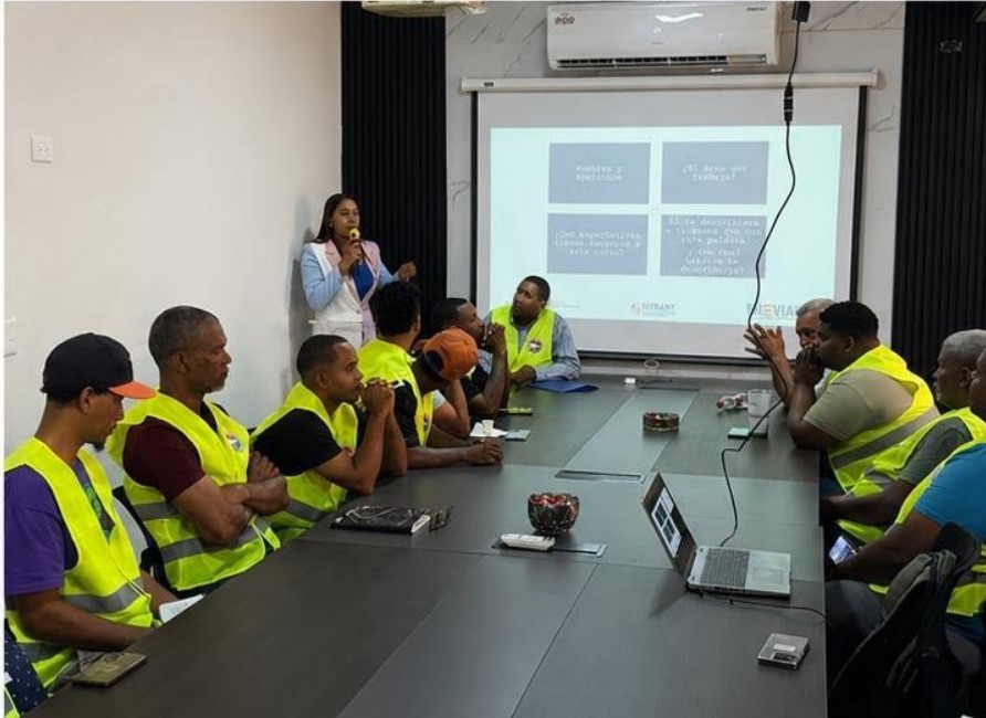 ACAPA lanza programa de capacitación para camioneros en alianza con ENAVIAL-INTRANT e INFOTEP