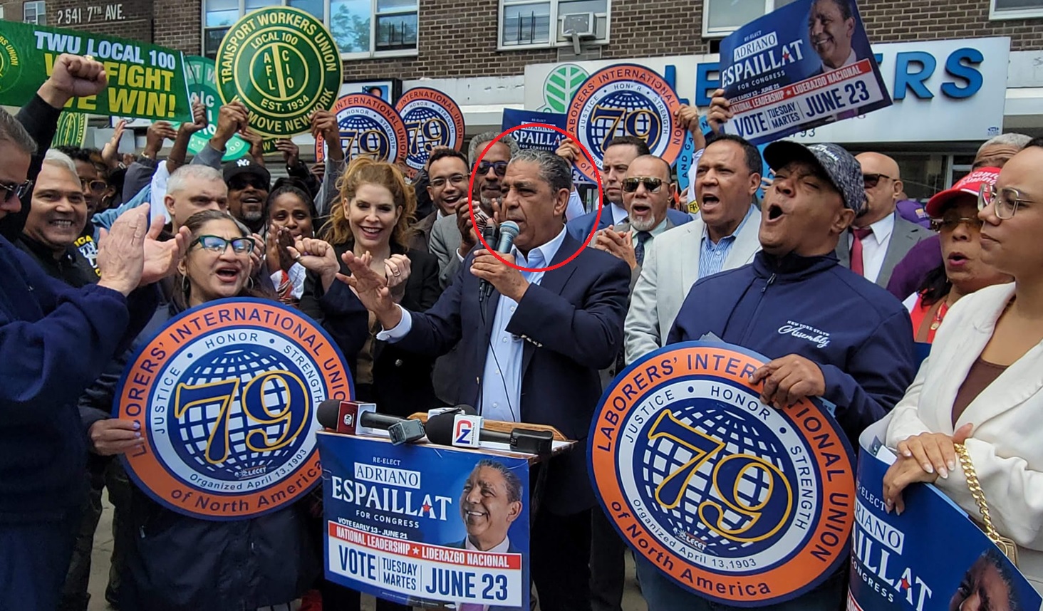 Sectores sindicales NYC respaldan reelección congresista Espaillat D-13