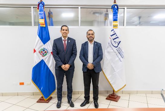El rector del Instituto Tecnológico de Las Américas (ITLA), Jimmy Rosario Bernard, sostuvo un encuentro de trabajo con el director ejecutivo del Seguro Nacional de Salud (SeNaSa), doctor Edward Guzmán