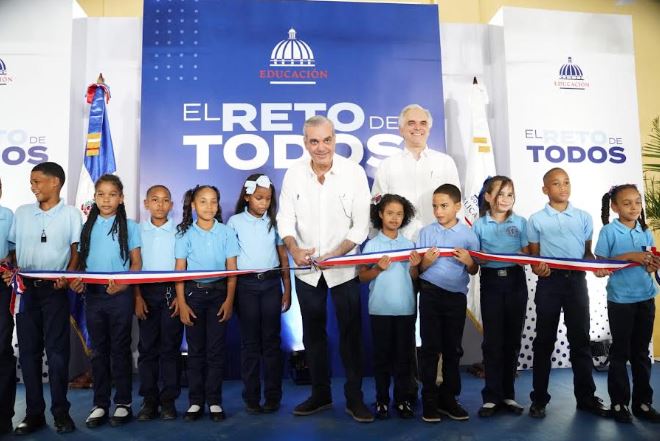 Presidente Luìs Abinader inaugura obras en el Gran Santo Domingo