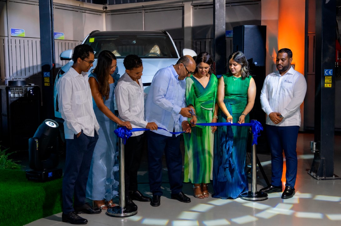 Zero Emisión RD fortalece respaldo a movilidad eléctrica con expansión de Centro de Servicio Especializado